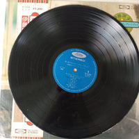 แผ่นเสียง 伊藤咲子 - 想い出のセンチメンタル・シティ Vinyl VG