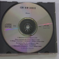 ซีดี Wolfgang Amadeus Mozart, Keith Jarrett, Stuttgarter Kammerorchester, Dennis Russell Davies - Piano Concertos K. 467, 488, 595 / Masonic Funeral Music K. 477 / Symphony In G Minor K. 550 CD VG+ 2CDs