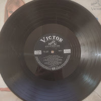 แผ่นเสียง Living Guitars , Arangements By Al Caiola - Guitar Hits Golden Album Vinyl VG