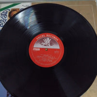 แผ่นเสียง Herbert von Karajan, Philharmonia Orchestra, Ludwig van Beethoven / Antonín Dvořák - Symphony N°5 In C Minor, Op. 67 / Symphony N°9 In E Minor, Op. 95 Vinyl VG+