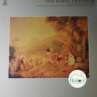 แผ่นเสียง Orchestre De Chambre Jean-François Paillard, Wolfgang Amadeus Mozart - Petite Musique De Nuit - Trois Divertimenti KV 136 À 138 Vinyl VG+