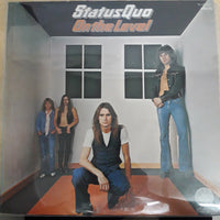 แผ่นเสียง Status Quo - On The Level Vinyl VG+