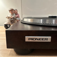 เครื่องเล่นแผ่นเสียง Pioneer PL-1050W Semi Auto Belt Drive Turntable (100V)
