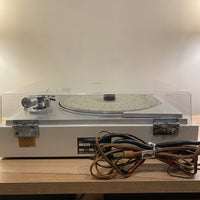Yamaha IS-66P Belt-Drive Semi-automatic Turntable (110V)
