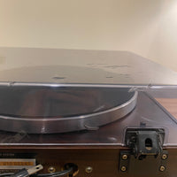 เครื่องเล่นแผ่นเสียง Aiwa AP-D11 Auto Return Belt Drive Turntable (220V)