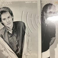 แผ่นเสียง Daryl Hall & John Oates - Voices Vinyl VG+