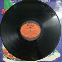 แผ่นเสียง Various - Geoff Love His Orchestra & Singers The Big Big Movie Themes