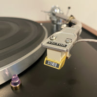 Victor B33H Manual Belt Drive Turntable (220V)