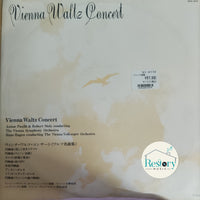 แผ่นเสียง Johann Strauss - Vienna Waltz Concert Vinyl VG+