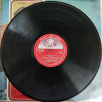 แผ่นเสียง Herbert von Karajan, Philharmonia Orchestra, Ludwig van Beethoven / Antonín Dvořák - Symphony N°5 In C Minor, Op. 67 / Symphony N°9 In E Minor, Op. 95 Vinyl VG+