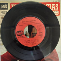 แผ่นเสียง Enrico Macias - Chanter / Je T'aimerai Pour Deux / Non, Je N'ai Pas Oublié / Où Est Donc La Vérité ? D'accord Vinyl VG