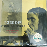 แผ่นเสียง Vinyl - Lourdes Terre De Prière En Regardant Prier Bernadette Vinyl VG