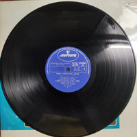 แผ่นเสียง Sarah Vaughan - New Custom Series Vinyl VG+