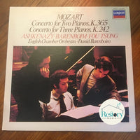 แผ่นเสียง Wolfgang Amadeus Mozart, Vladimir Ashkenazy, Daniel Barenboim, Fou Ts'Ong, English Chamber Orchestra - Concerto For Two Pianos, K.365, Concerto For Three Pianos, K.242 Vinyl VG+