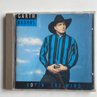 ซีดี Garth Brooks - Ropin' The Wind CD NM or M-