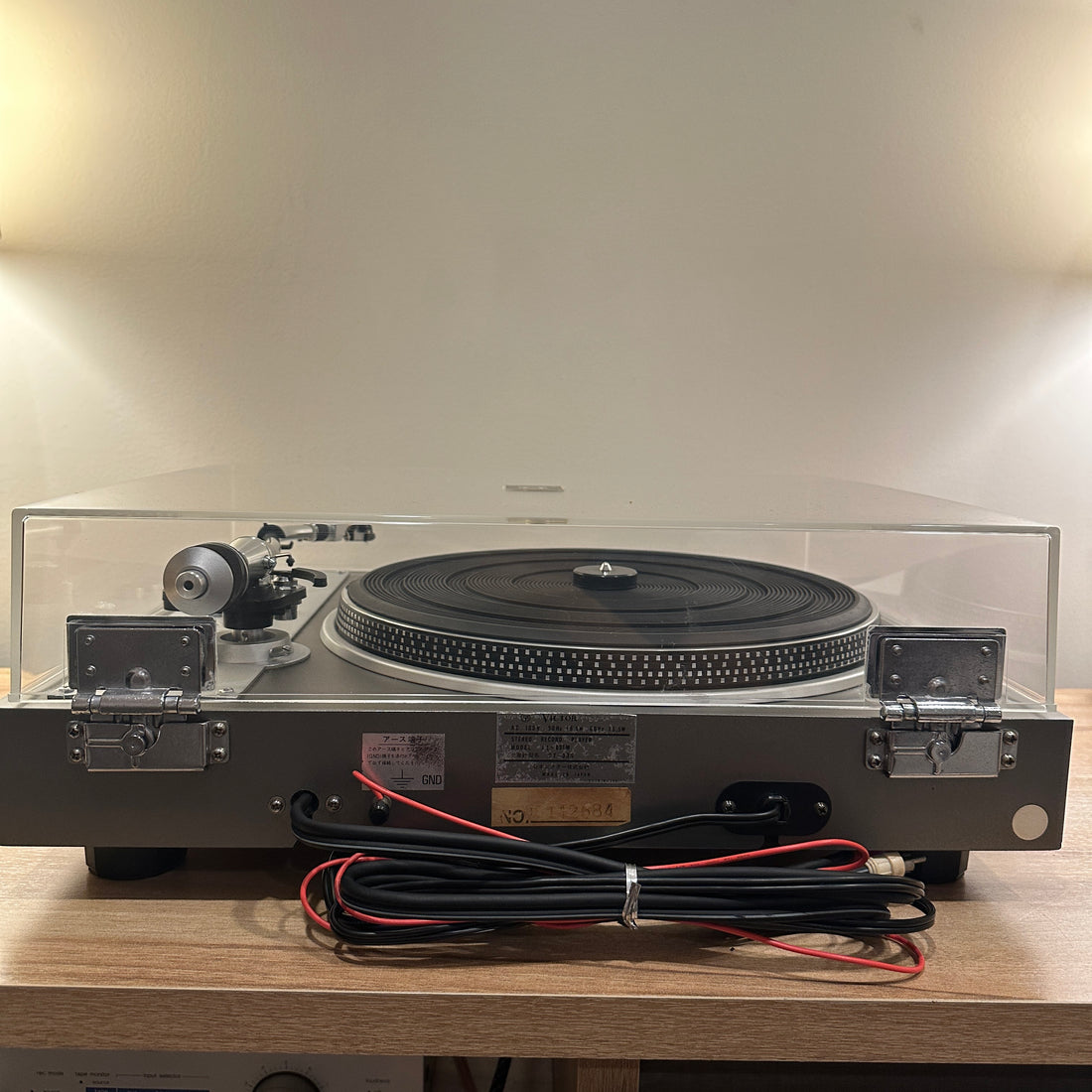 เครื่องเล่นแผ่นเสียง Victor JL-B31 Manual Direct Drive Turntable (220V)
