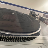 เครื่องเล่นแผ่นเสียง Technics SL-D3 Fully Automatic Direct Drive Turntable (220V)