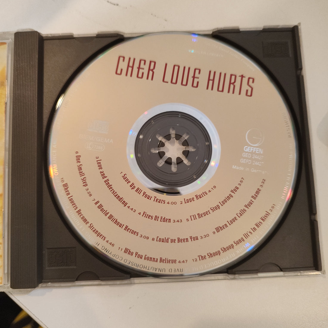 ซีดี Cher - Love Hurts CD VG+