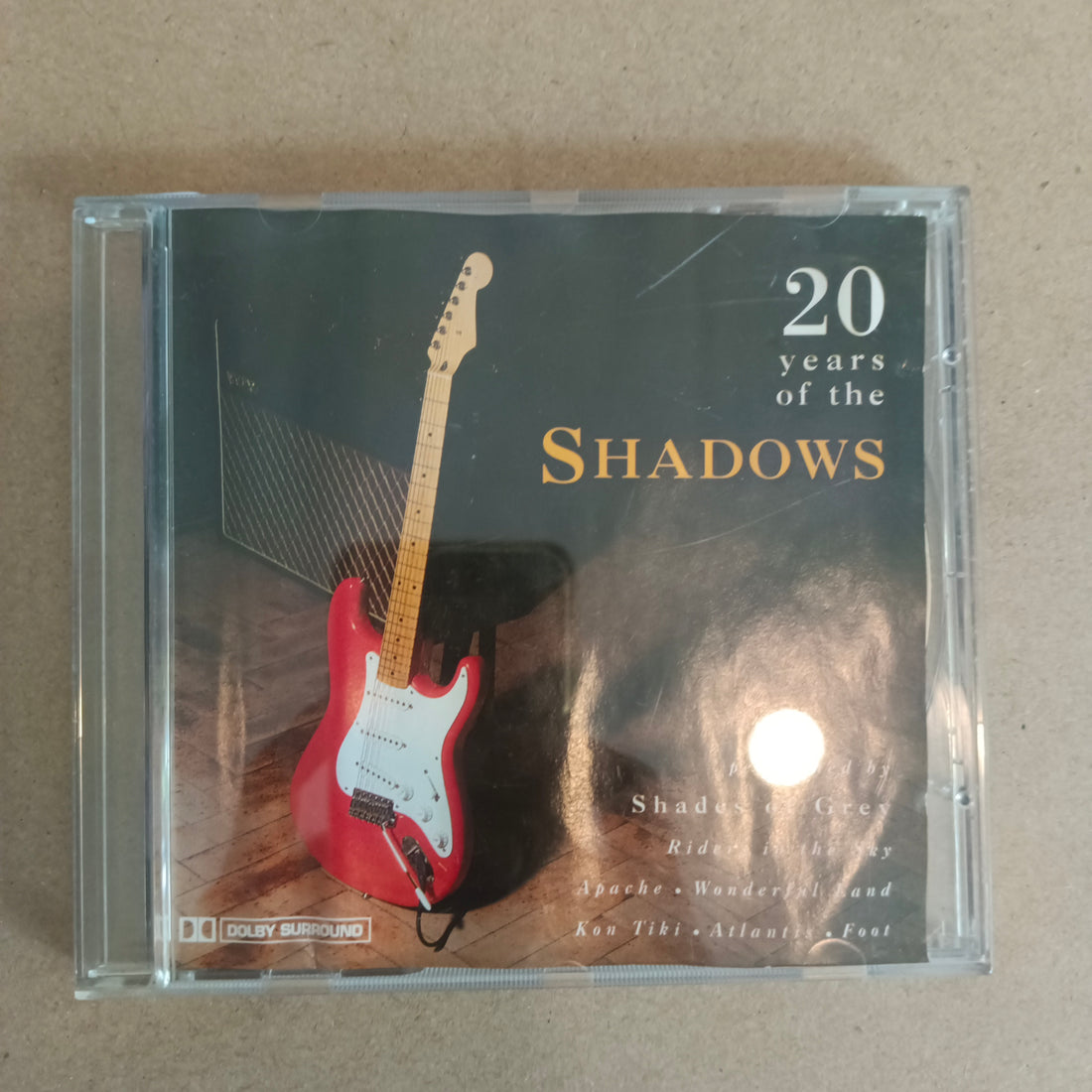 ซีดี Shades Of Grey (6) - 20 Years Of The Shadows (CD) (VG)