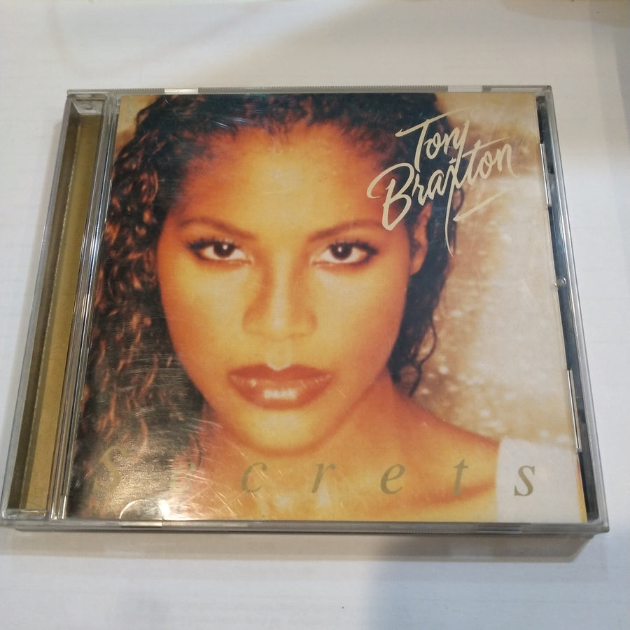 ซีดี Toni Braxton - Secrets (CD) (VG+)