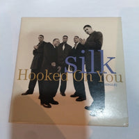 ซีดี Silk  - Hooked On You (CD) (VG+)