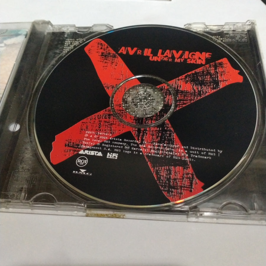 ซีดี Avril Lavigne - Under My Skin (CD) (VG)