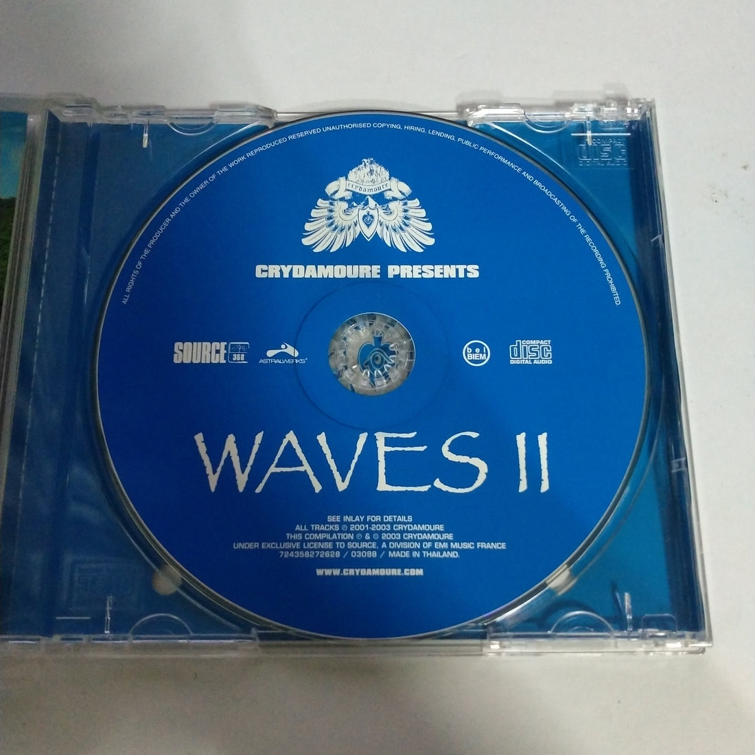 ซีดี Various - Crydamoure Presents Waves II (CD) (VG+)