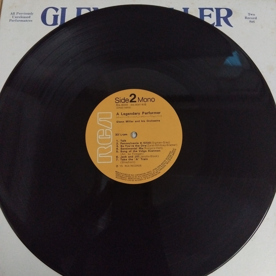 แผ่นเสียง Glenn Miller And His Orchestra - A Legendary Performer (Vinyl) (VG+) (2LPs)