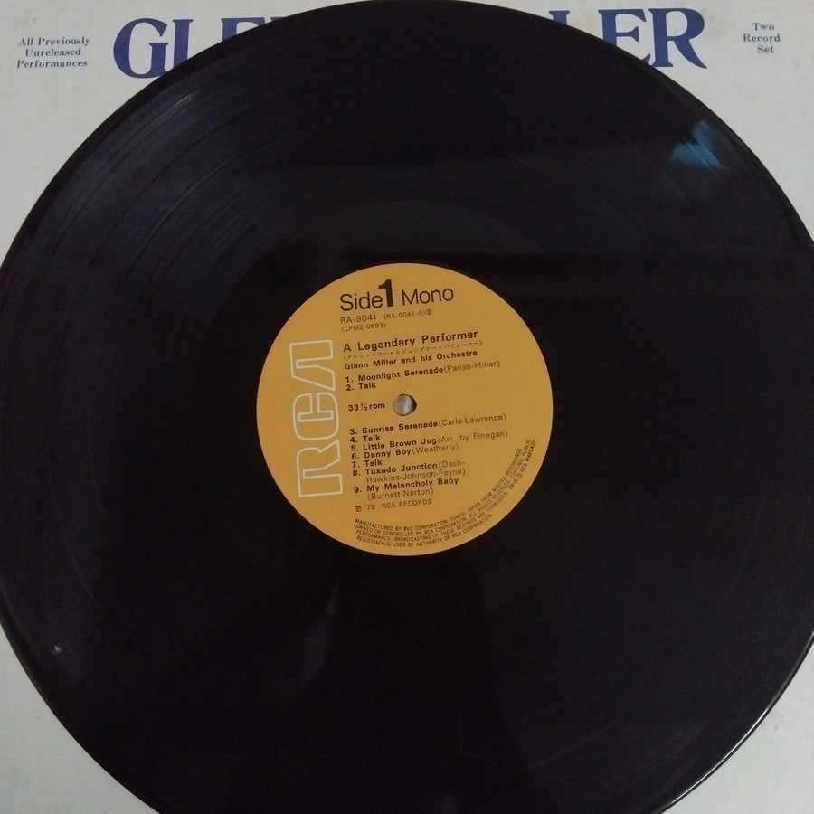 แผ่นเสียง Glenn Miller And His Orchestra - A Legendary Performer (Vinyl) (VG+) (2LPs)