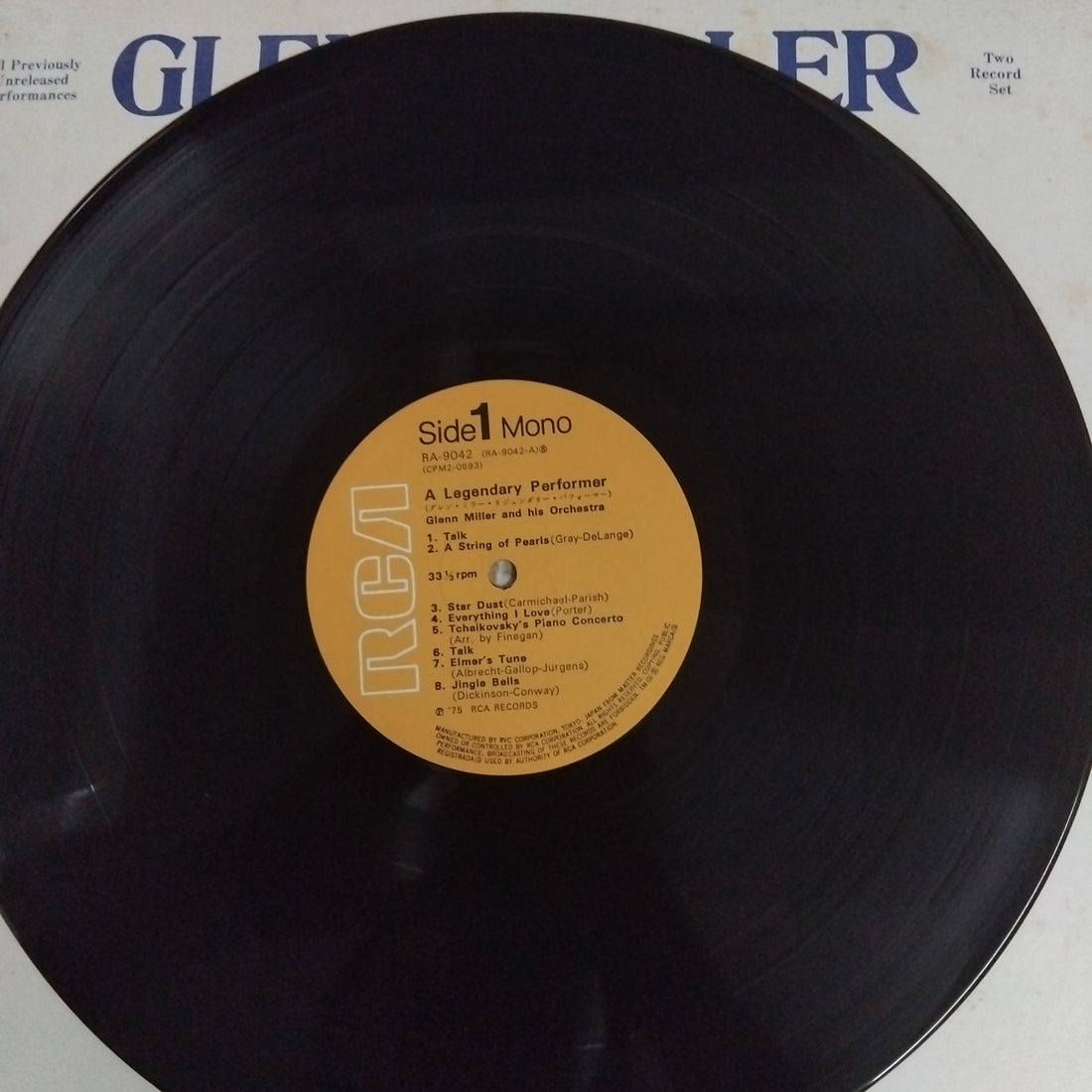 แผ่นเสียง Glenn Miller And His Orchestra - A Legendary Performer (Vinyl) (VG+) (2LPs)