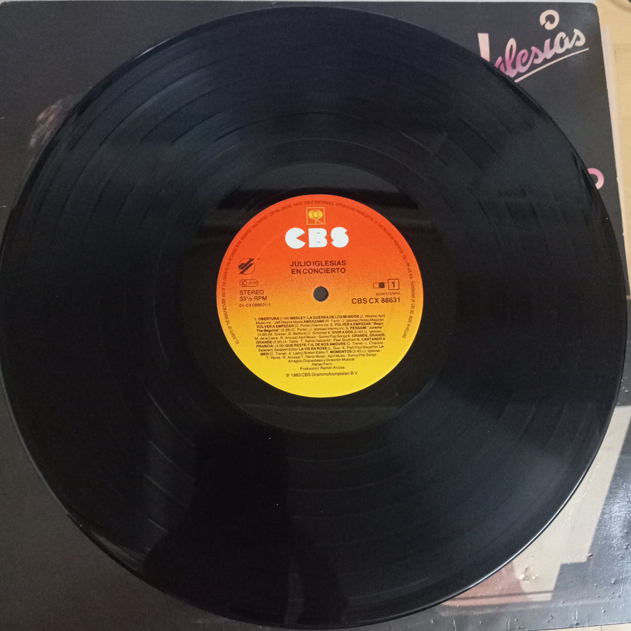 แผ่นเสียง Julio Iglesias - En Concierto (Vinyl) (VG)