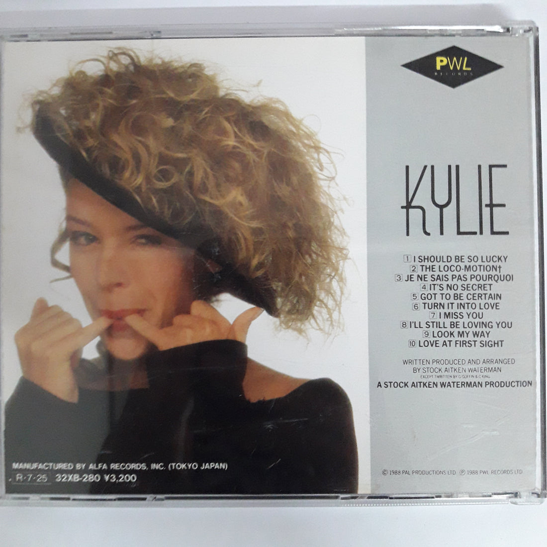 ซีดี Kylie Minogue = Kylie Minogue - Kylie = ラッキー・ラブ (CD) (VG+)