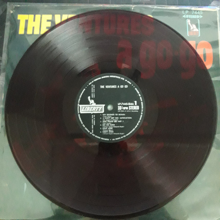 แผ่นเสียง The Ventures - À Go-Go (Vinyl) (VG+) (แผ่นสีแดง)