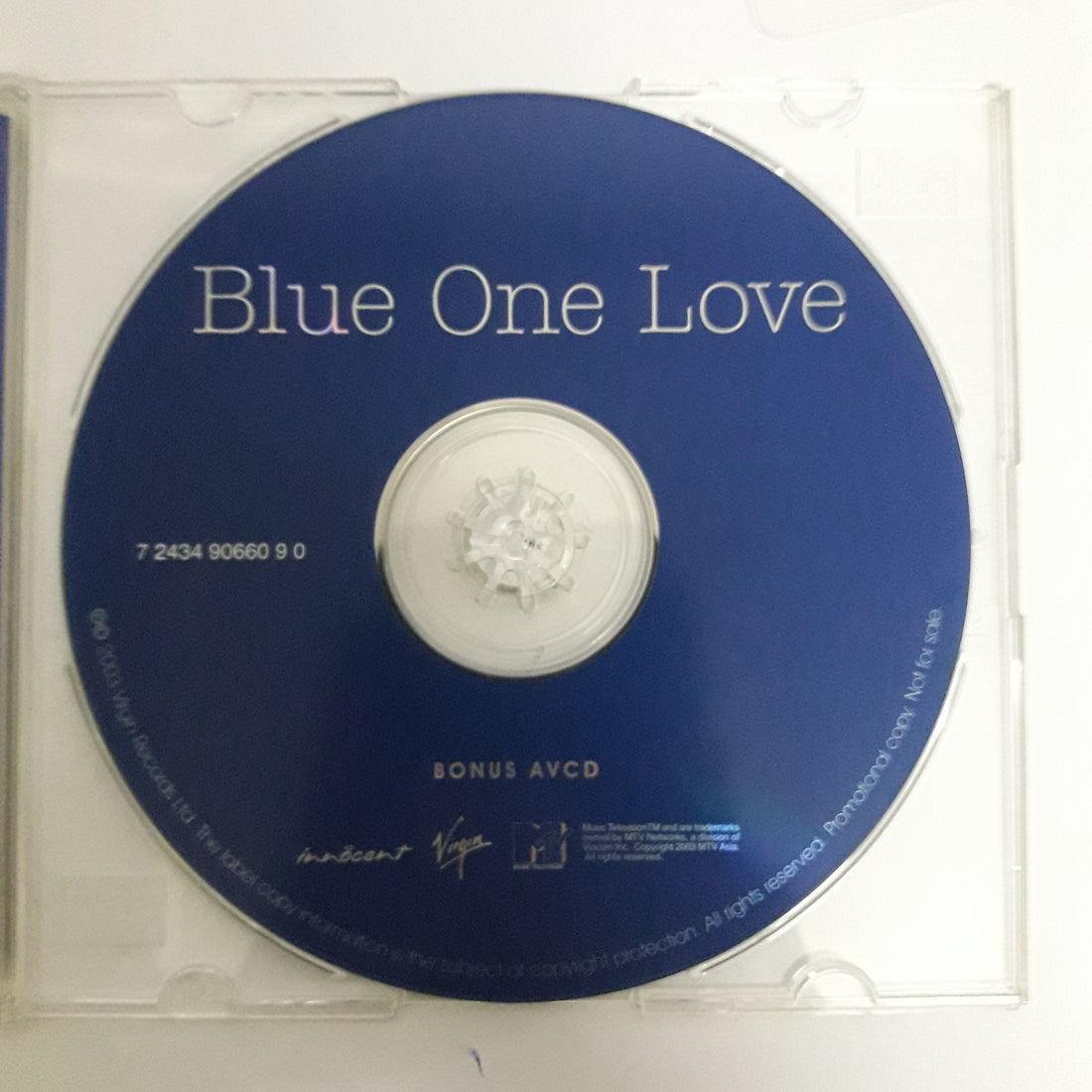 ซีดี  Blue - One Love Bonus Avcd (CD) (VG+)