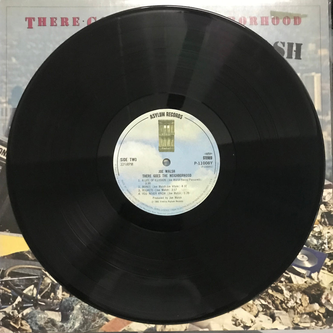 แผ่นเสียง Joe Walsh - There Goes The Neighborhood Vinyl VG+