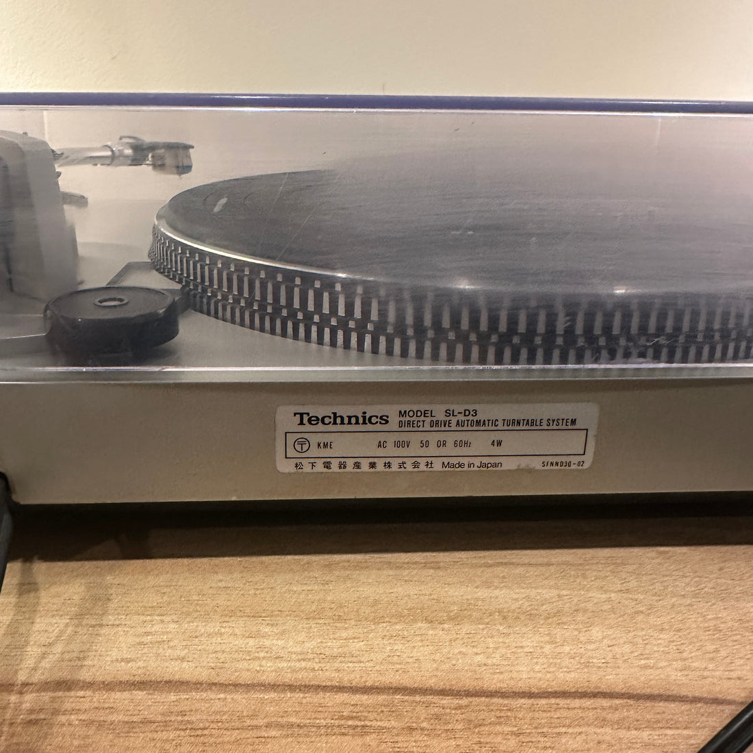 เครื่องเล่นแผ่นเสียง Technics SL-D3 Fully Automatic Direct Drive Turntable (220V)