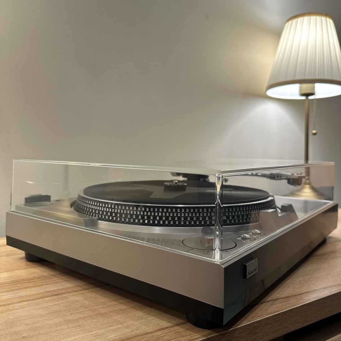 เครื่องเล่นแผ่นเสียง Sansui SR-333 Manual Direct Drive Turntable (220V)