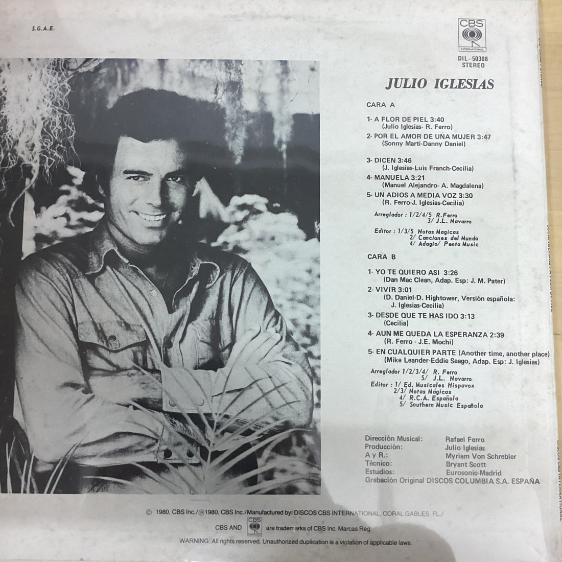 แผ่นเสียง Julio Iglesias - A Flor De Piel Vinyl VG+