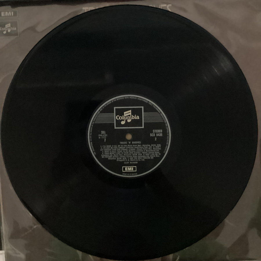 แผ่นเสียง Cliff Richard - Tracks 'N Grooves Vinyl VG+