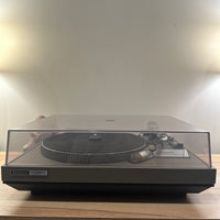 เครื่องเล่นแผ่นเสียง Technics SL-26 Semi-auto Belt Drive Turntable (220V)