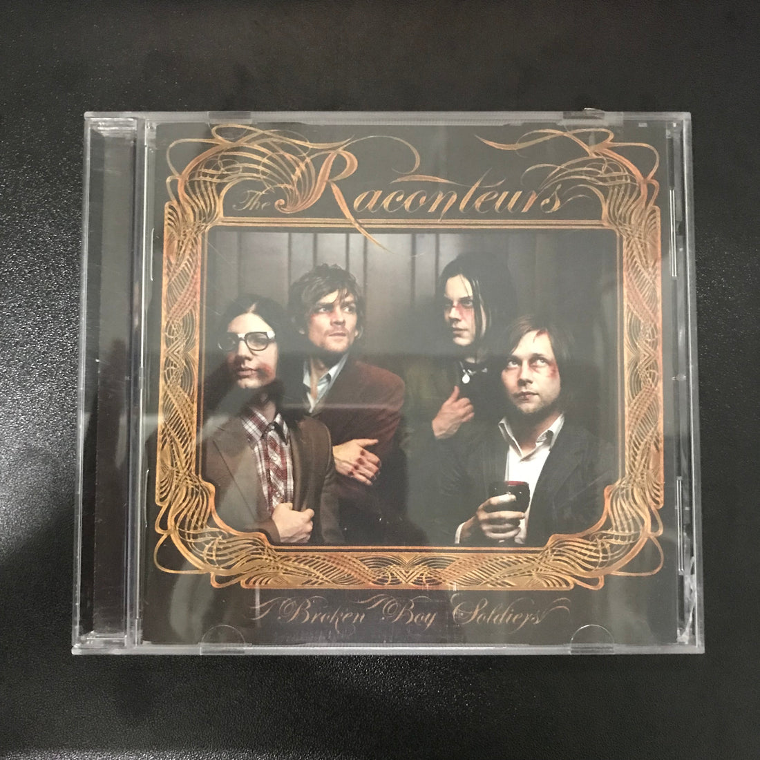 ซีดี The Raconteurs - Broken Boy Soldiers CD VG+