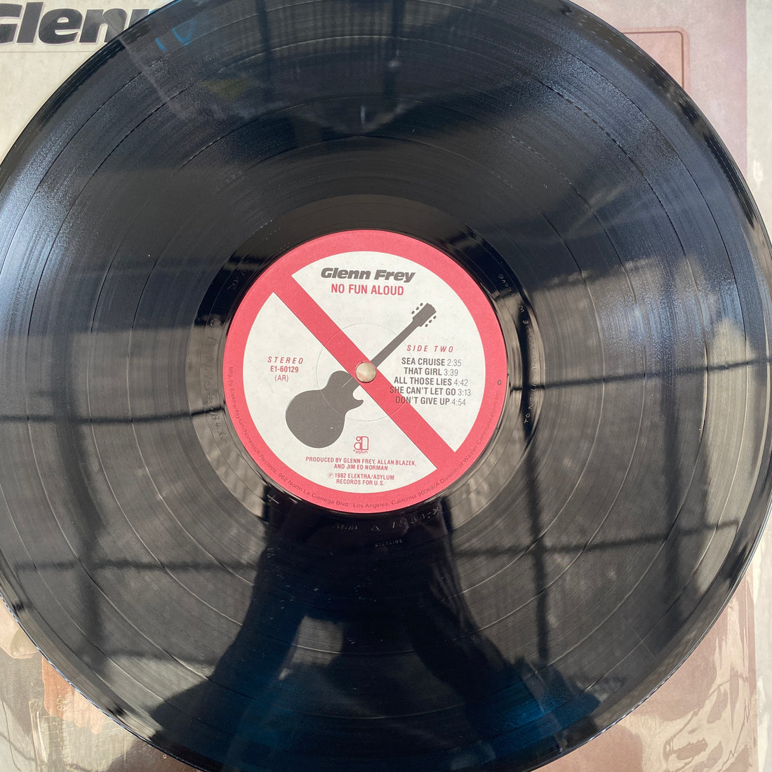 แผ่นเสียงl - The Stranger Vinyl VG+