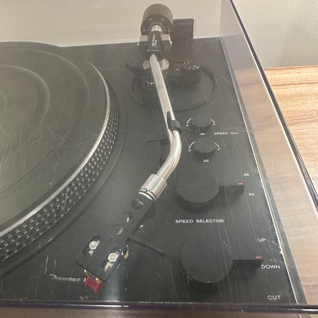 เครื่องเล่นแผ่นเสียง Lo-D (Hitachi) PS-17 Semi-auto Belt Drive Turntable (220V)