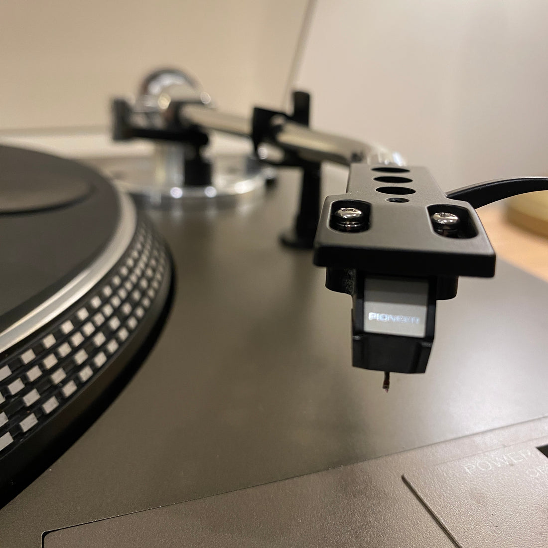 Sony PS-3750 Manual Direct Drive Turntable (220V)