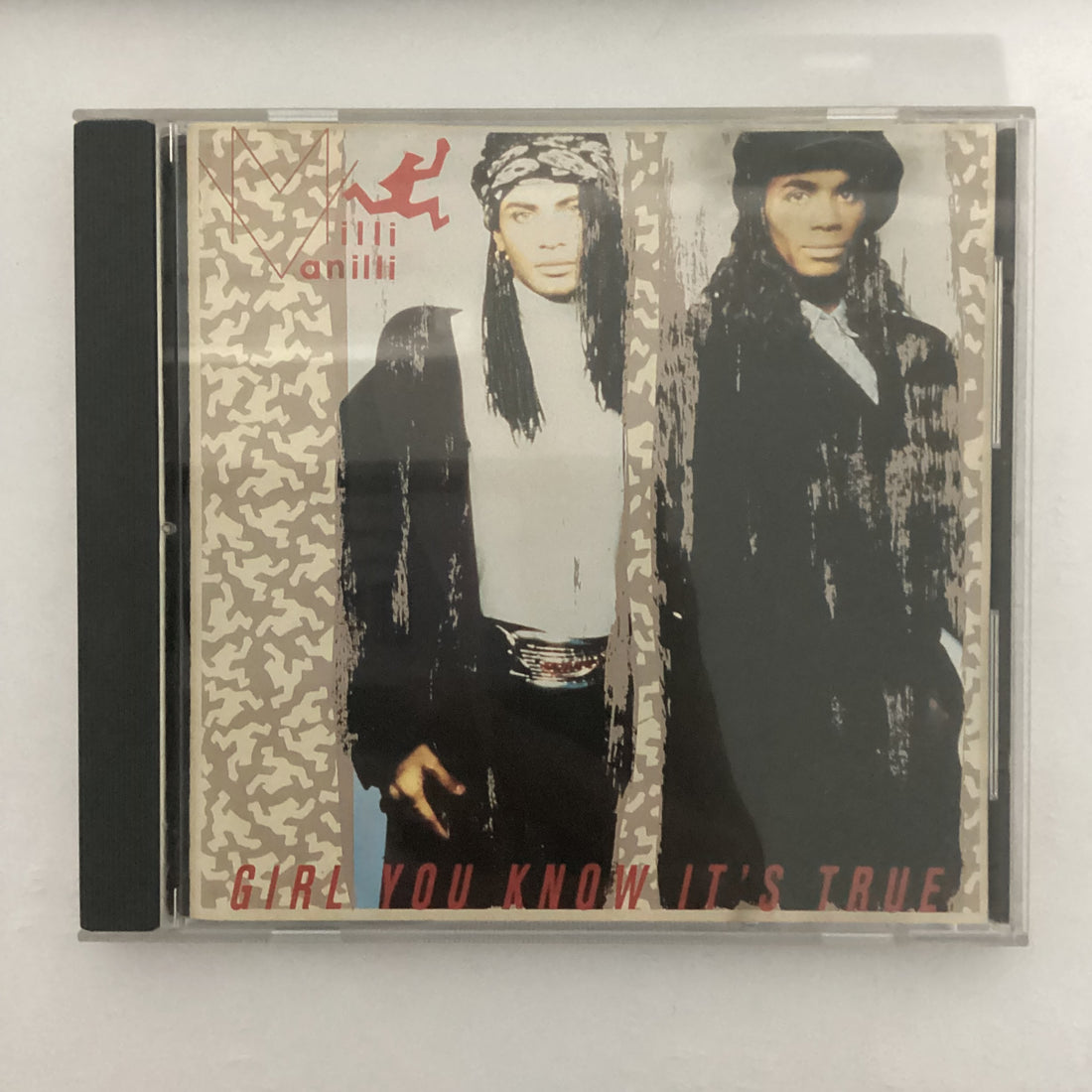 ซีดี Milli Vanilli - Girl You Know It's True CD VG+