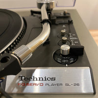 เครื่องเล่นแผ่นเสียง Technics SL-26 Semi-auto Belt Drive Turntable (220V)