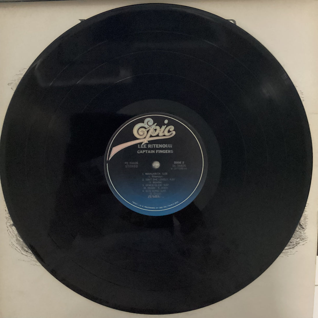 แผ่นเสียง Lee Ritenour - Captain Fingers Vinyl VG+