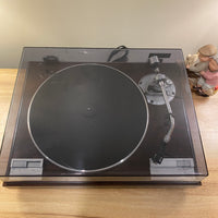 เครื่องเล่นแผ่นเสียง Aiwa AP-D11 Auto Return Belt Drive Turntable (220V)