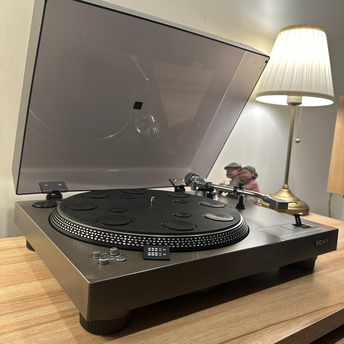 Sony PS-3750 Manual Direct Drive Turntable (220V)