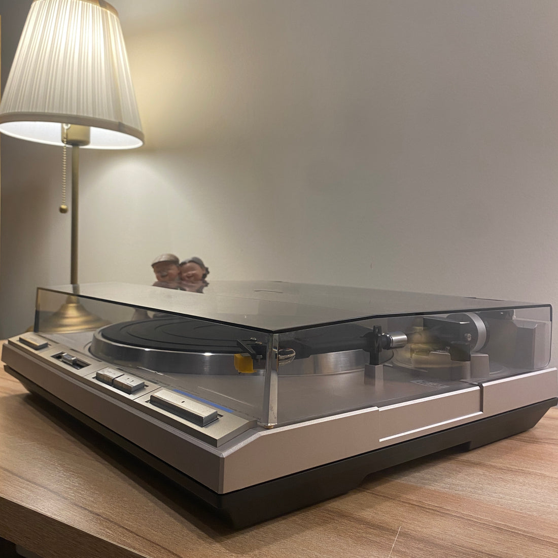 เครื่องเล่นแผ่นเสียง Pioneer PL-Y7A Fully Automatic Direct Drive Turntable (220V)